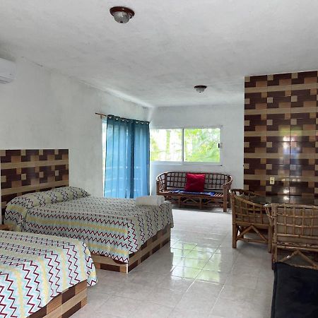 Teques Inn Tequesquitengo Buitenkant foto